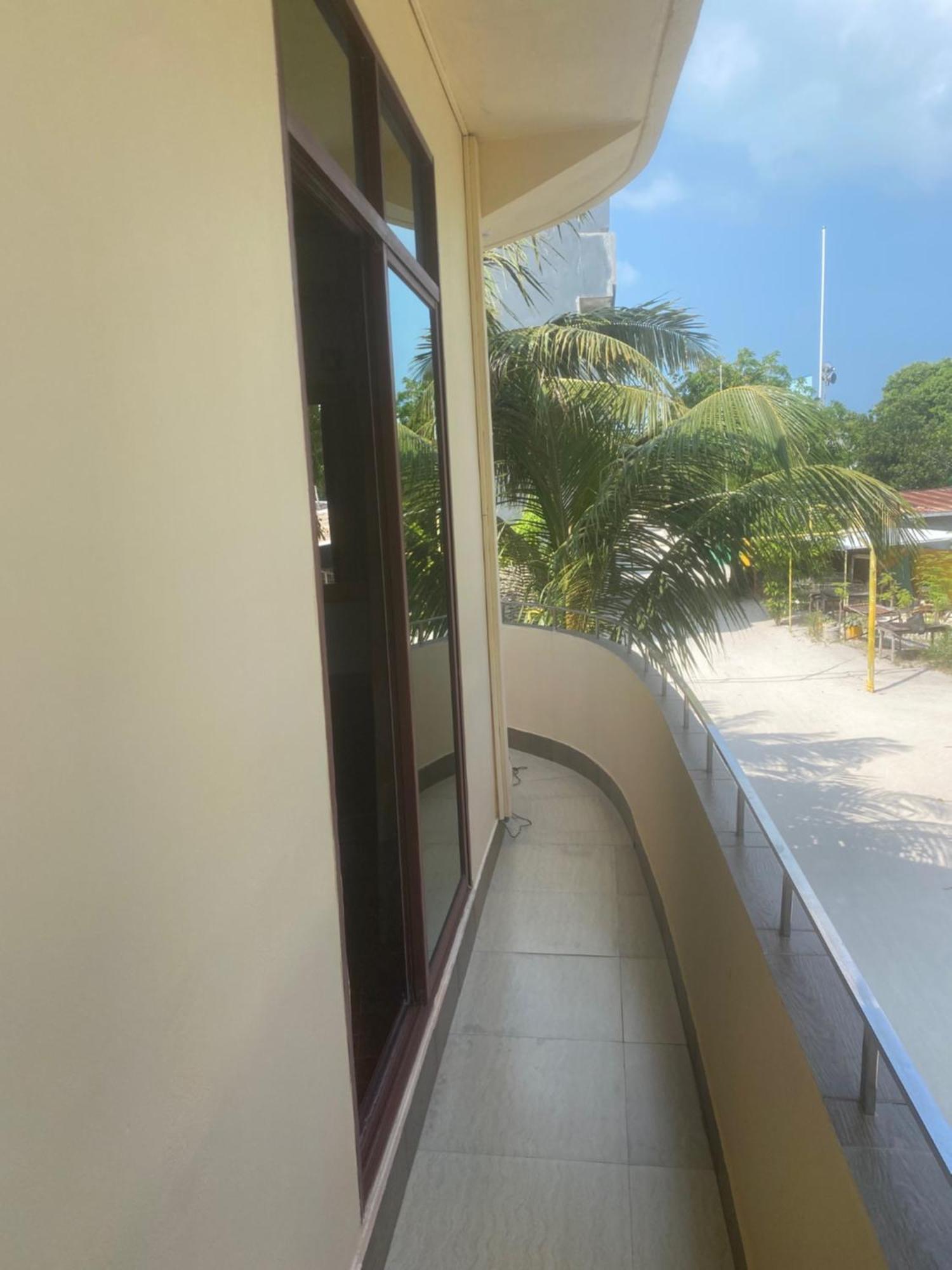 Guraidhoo Palm Inn Extérieur photo